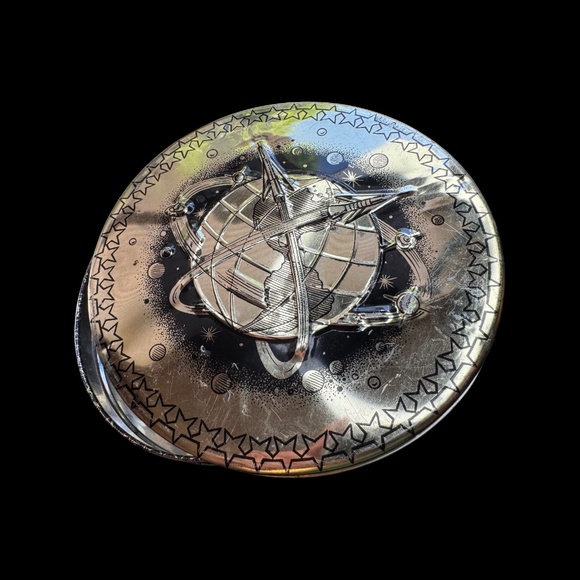 Vintage cookie Tin Spaceship Earth Planet satellite rocket - Picture 7 of 8